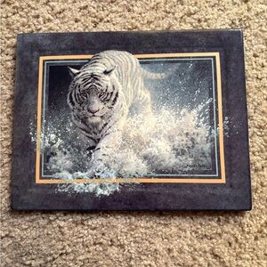 Ceramic Tiger Art with Splash Effect